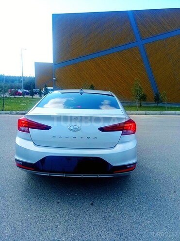 Hyundai Elantra 2019, 124,040 km - 2.0 л - Bakı