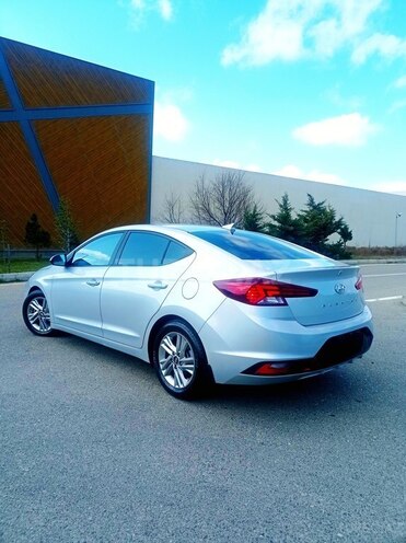 Hyundai Elantra 2019, 124,040 km - 2.0 л - Bakı