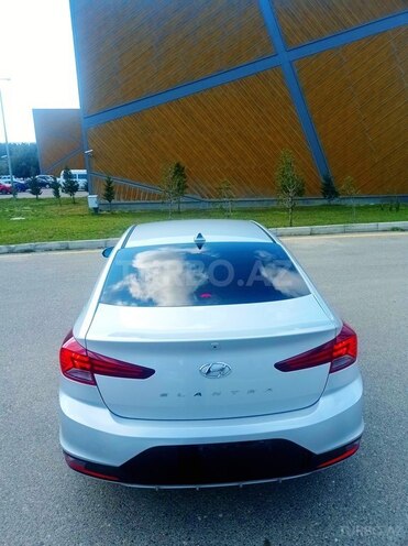 Hyundai Elantra 2019, 124,040 km - 2.0 л - Bakı