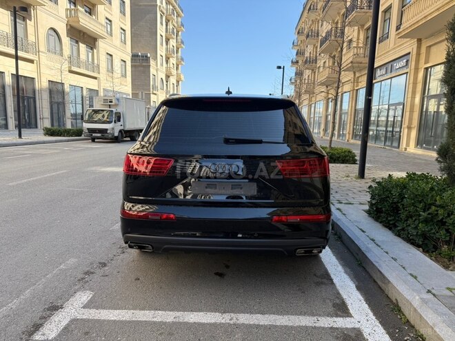 Audi Q7 2018, 170,000 km - 2.0 l - Bakı