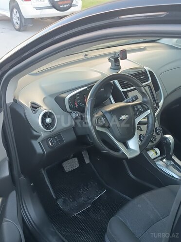Chevrolet Aveo-7