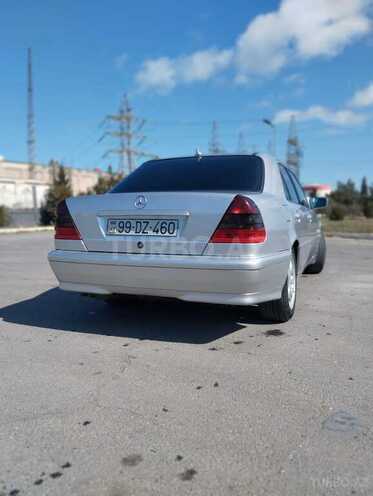 Mercedes C 240 2000, 350,000 km - 2.4 l - Bakı