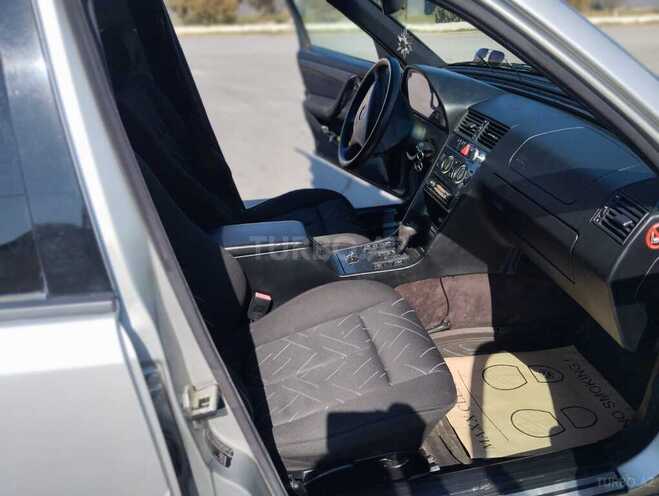 Mercedes C 240 2000, 350,000 km - 2.4 l - Bakı