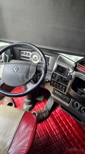 Renault Magnum-4