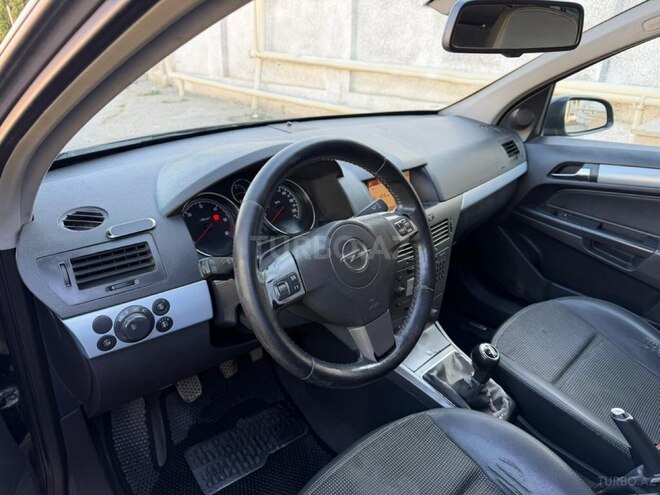 Opel Astra 2006, 325,874 km - 1.3 l - Bakı