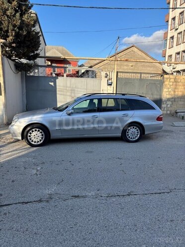 Mercedes E 220 2005, 390,000 km - 2.2 l - Bakı