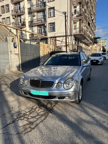Mercedes E 220 2005, 390,000 km - 2.2 l - Bakı