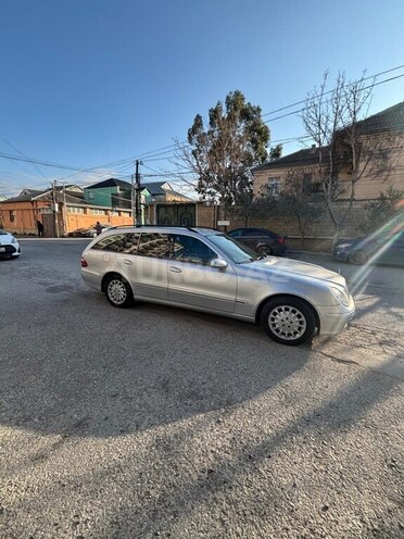 Mercedes E 220 2005, 390,000 km - 2.2 l - Bakı