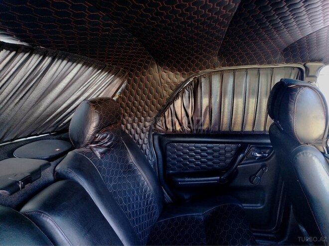 GAZ 3110 2002, 350,000 km - 2.5 l - Zaqatala