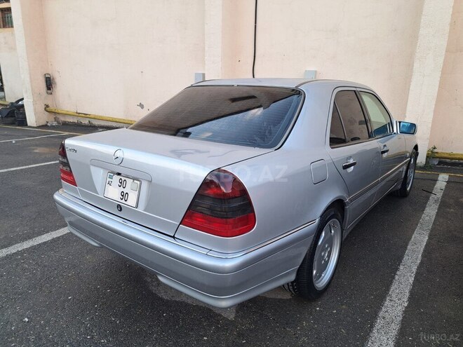 Mercedes C 240 1998, 250,000 km - 2.4 л - Bakı