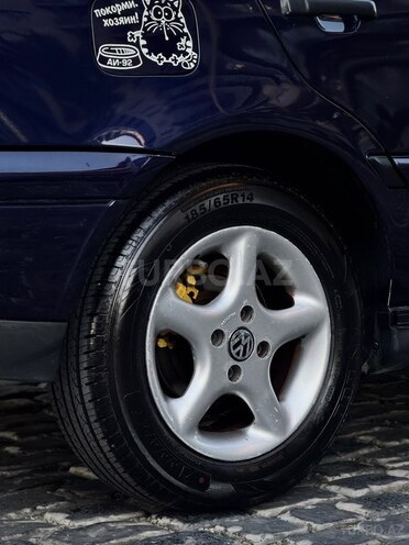 Volkswagen Golf 1996, 265,000 km - 2.0 л - Bakı