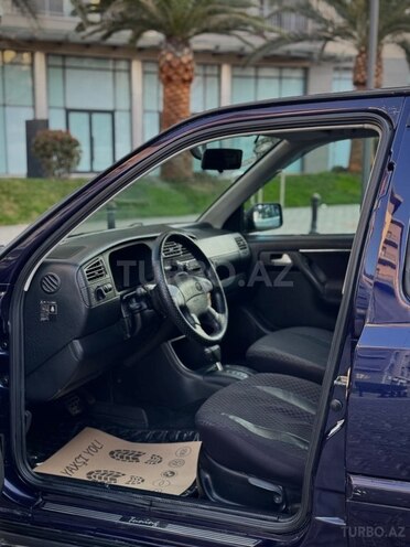 Volkswagen Golf 1996, 265,000 km - 2.0 л - Bakı