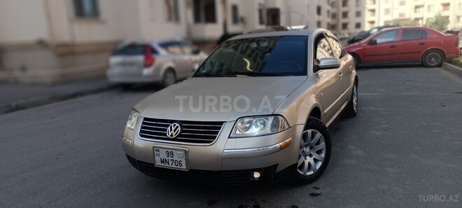 Volkswagen Passat 2002, 285,582 km - 1.8 l - Bakı