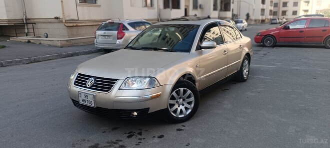 Volkswagen Passat 2002, 285,582 km - 1.8 l - Bakı
