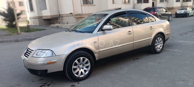 Volkswagen Passat 2002, 285,582 km - 1.8 l - Bakı