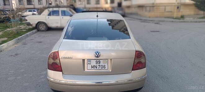 Volkswagen Passat 2002, 285,582 km - 1.8 l - Bakı