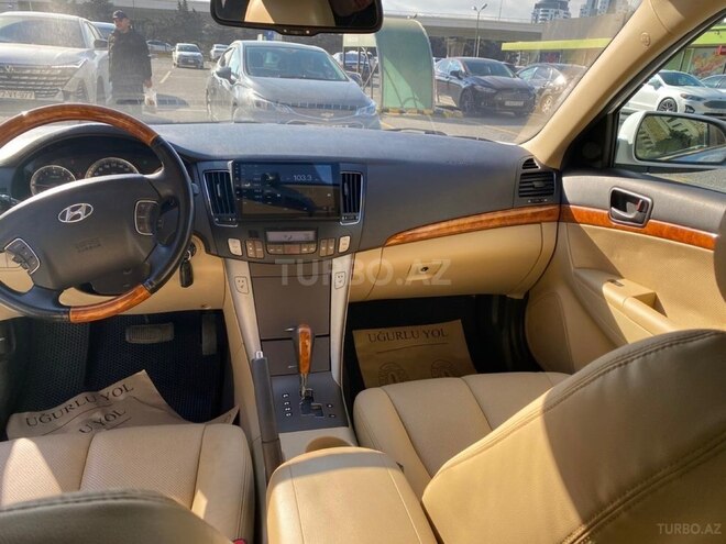 Hyundai Sonata-3