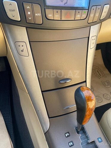 Hyundai Sonata-6