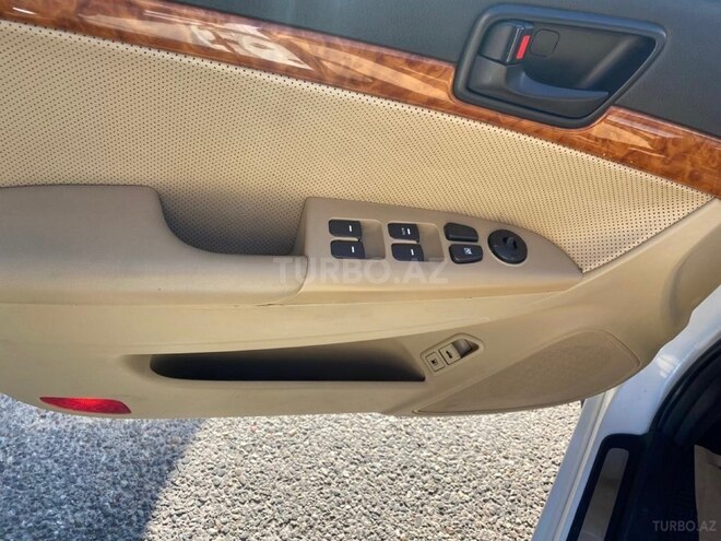 Hyundai Sonata-10