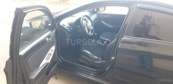 Hyundai Accent 2014, 214,000 km - 1.6 l - Bakı