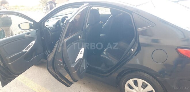 Hyundai Accent 2014, 214,000 km - 1.6 l - Bakı
