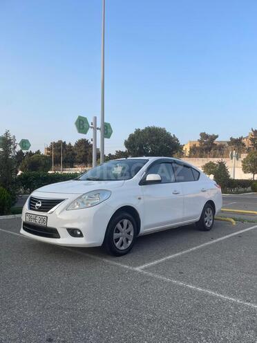 Nissan Sunny 2013, 303,000 km - 1.5 l - Bakı