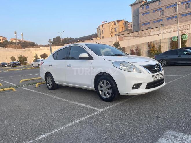Nissan Sunny 2013, 303,000 km - 1.5 l - Bakı