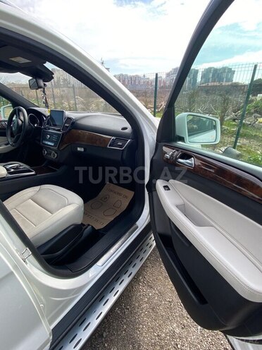 Mercedes GLE 350 4MATIC 2016, 286,000 km - 3.0 l - Bakı