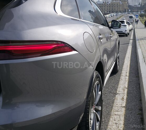 Jaguar F-Pace 2022, 13,500 km - 2.0 l - Bakı