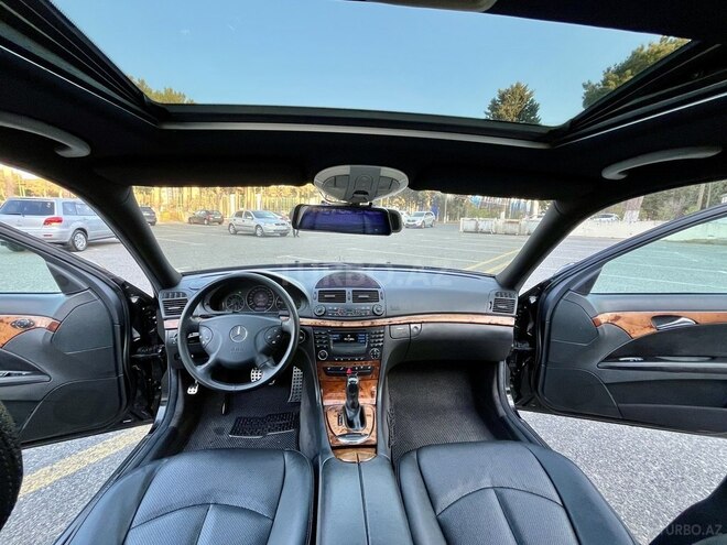 Mercedes E 270 2004, 321,313 km - 2.7 l - Sumqayıt