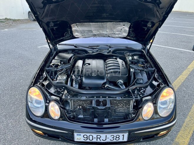 Mercedes E 270 2004, 321,313 km - 2.7 l - Sumqayıt