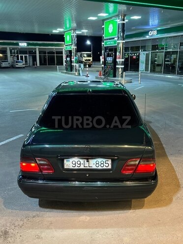Mercedes E 300 1998, 420,000 km - 3.0 l - Bakı