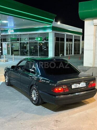 Mercedes E 300 1998, 420,000 km - 3.0 l - Bakı