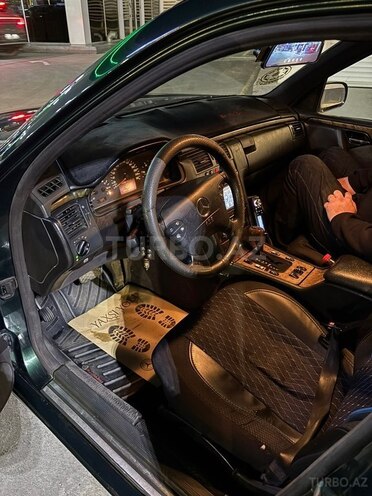 Mercedes E 300 1998, 420,000 km - 3.0 l - Bakı