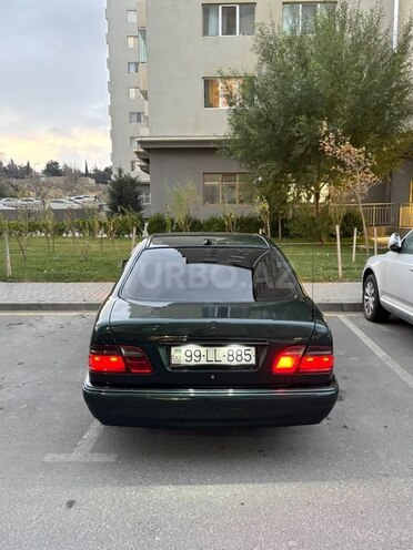 Mercedes E 300 1998, 420,000 km - 3.0 l - Bakı