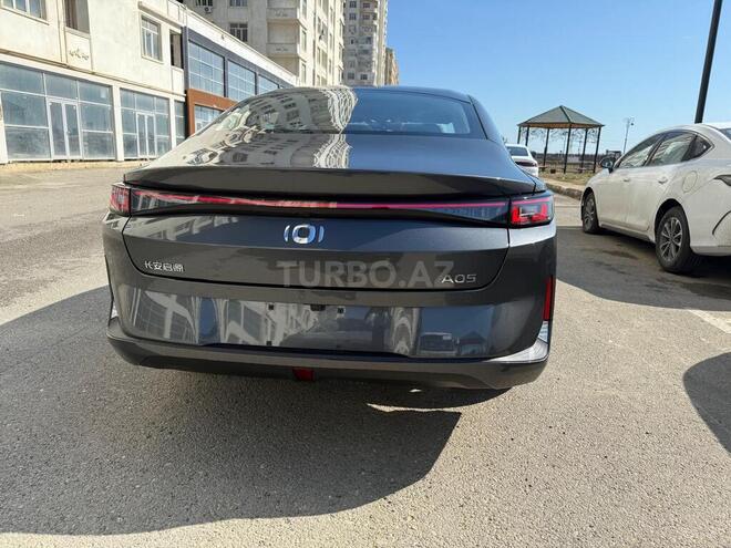 Changan Qiyuan A05-3