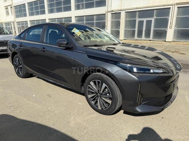 Changan Qiyuan A05-2