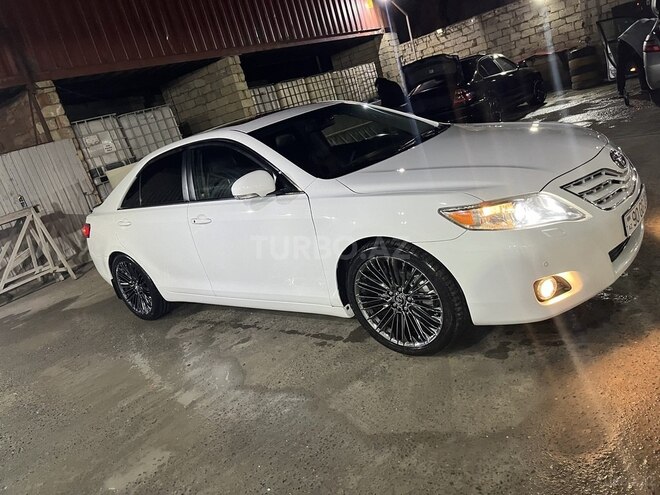 Toyota Camry 2010, 267,000 km - 3.5 l - Bakı