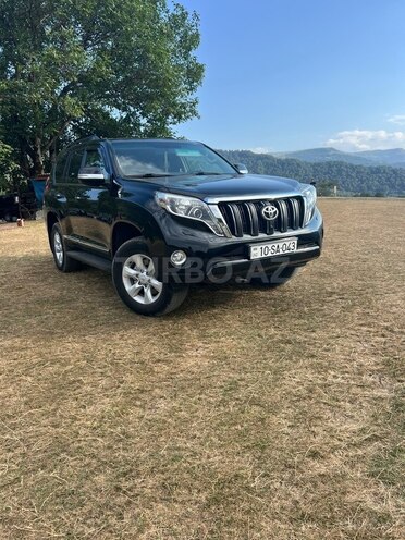 Toyota Land Cruiser Prado-1