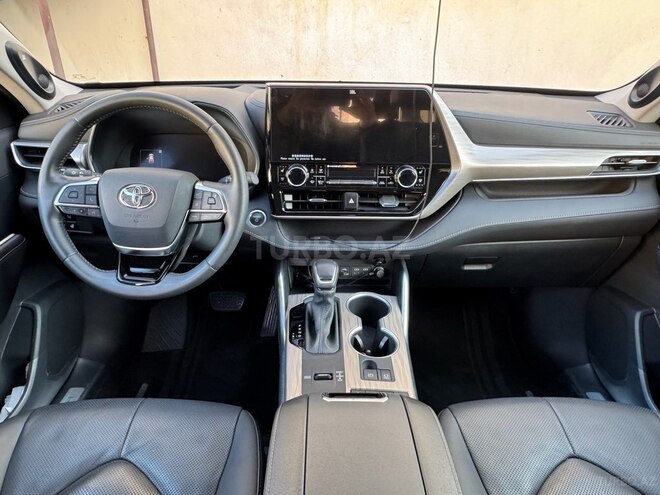 Toyota Highlander 2025, 8,000 km - 2.5 l - Bakı