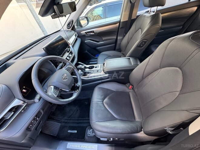 Toyota Highlander 2025, 8,000 km - 2.5 l - Bakı