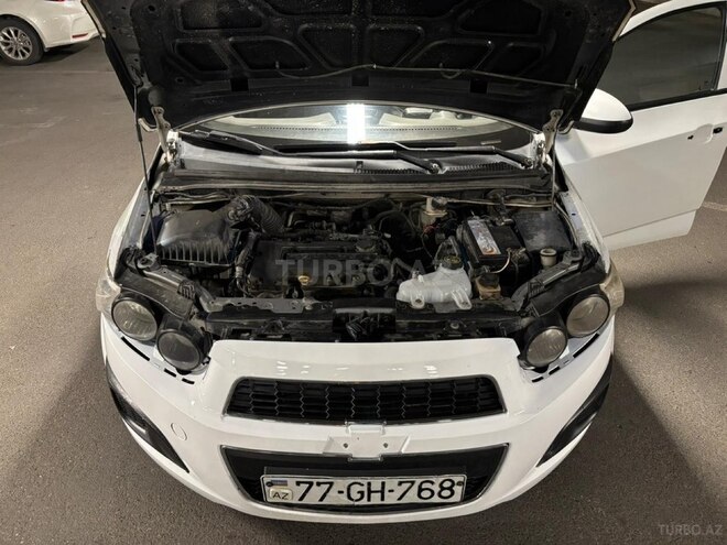 Chevrolet Aveo-3