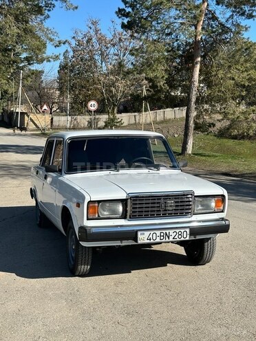 LADA (VAZ) 2107 2007, 133,000 km - 1.6 l - Quba