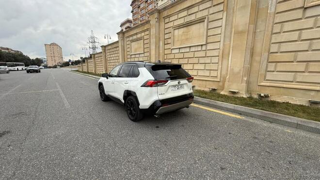 Toyota RAV4 2022, 25,100 km - 2.5 l - Bakı