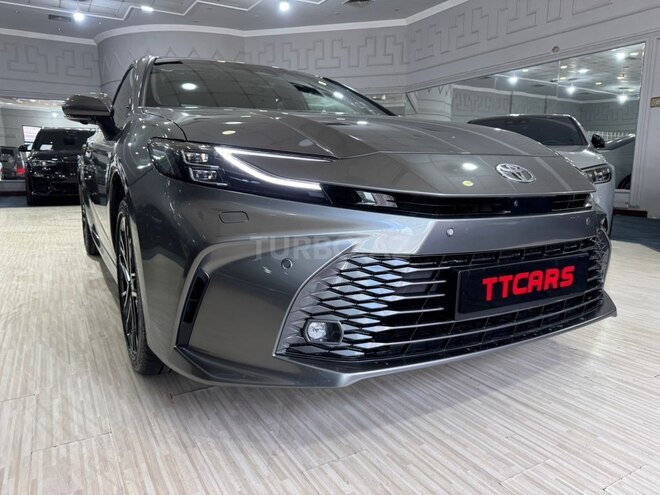 Toyota Camry-2