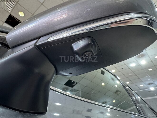 Toyota Camry-7