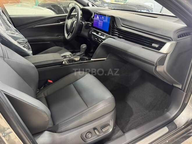 Toyota Camry-20