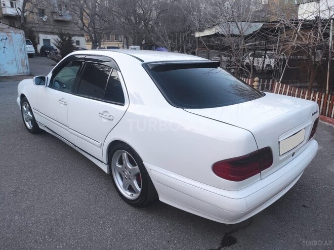 Mercedes E 240 1998, 390,000 km - 2.4 l - Bakı