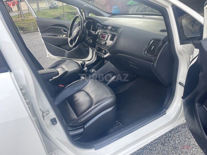 Kia Pride 2013, 230,000 km - 1.4 l - Zaqatala