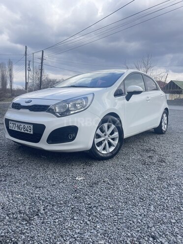 Kia Pride 2013, 230,000 km - 1.4 l - Zaqatala